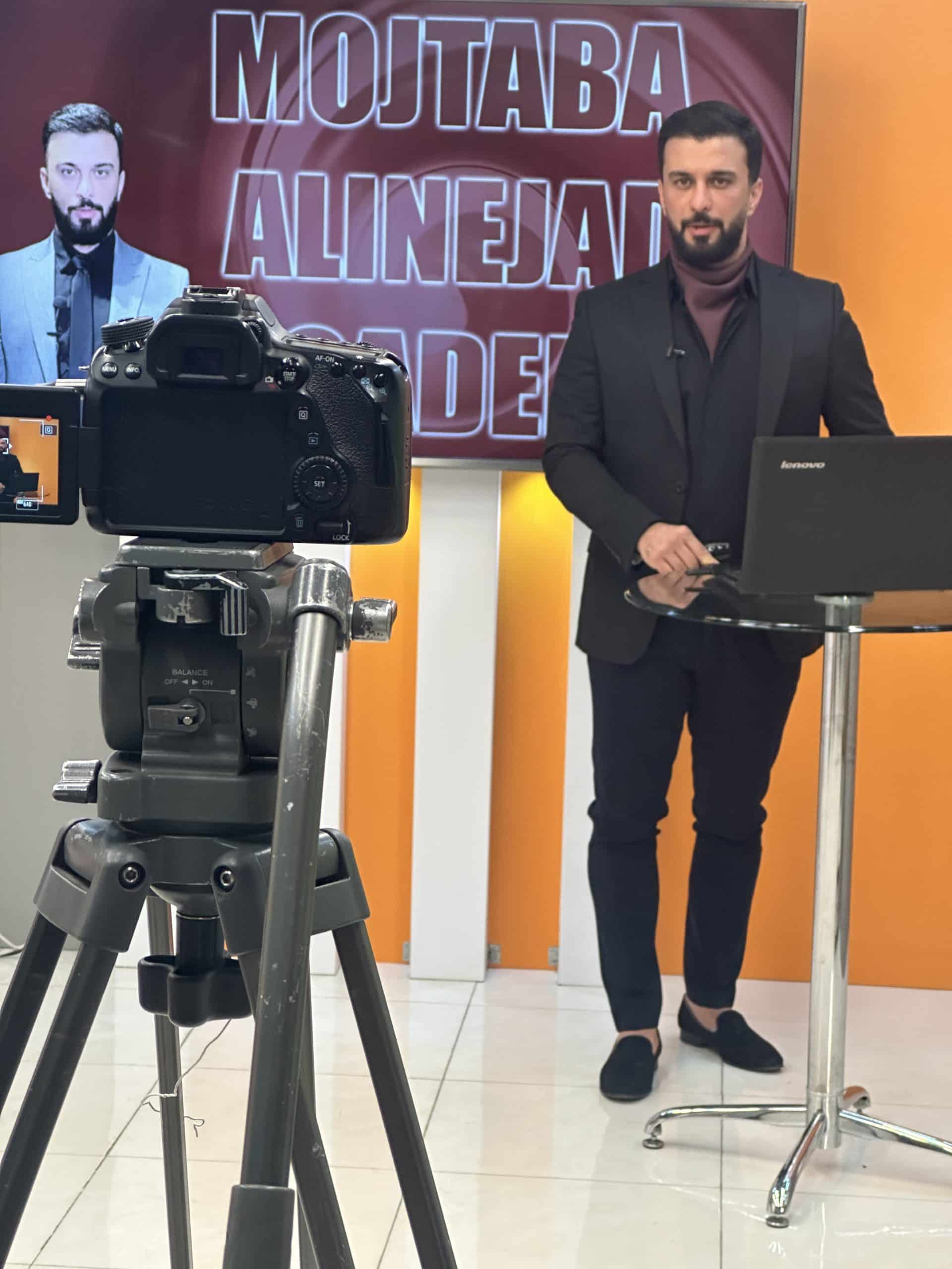 آموزش عملی آرایشگری مردانه توسط مجتبی علینژاد